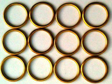 A 4-by-3 grid of gold rings.